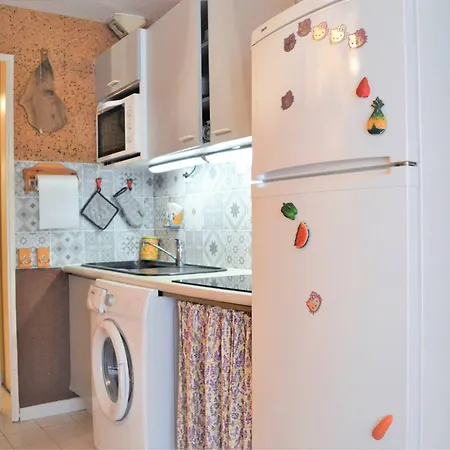 3 Pieces Avec Piscine, Terrasse Et Wifi - - Fr-1-251-561 * 르 라방두